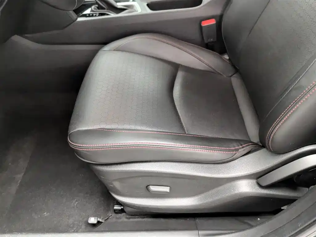 Chevrolet Volando 2020 Mild Hybrid Redline 530T Automatic Premium Edition (5+2 seater) фото 20