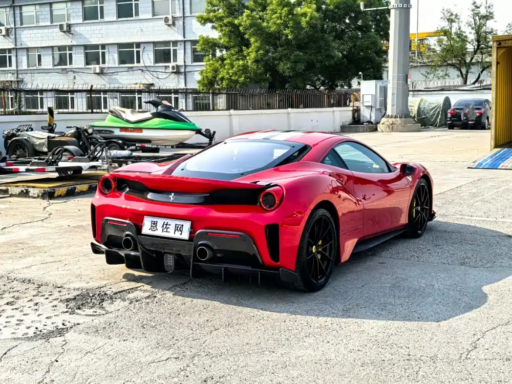 Ferrari 488 2019 2018 488 Pista
