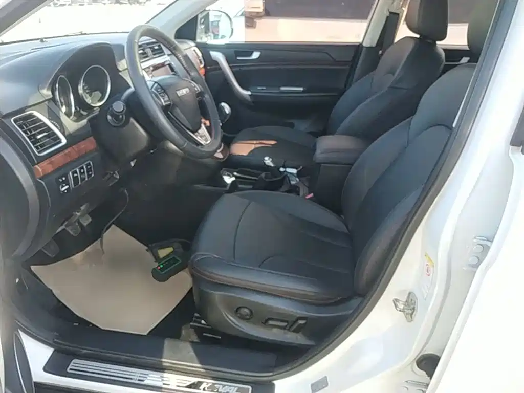 Haval H6 2017 Red Label Sport 1.5T Manual 2WD Elite фото 15