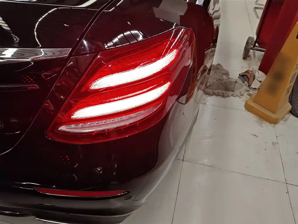 Mercedes-Benz E-Class 2019 E 300 L Sport Luxury фото 24