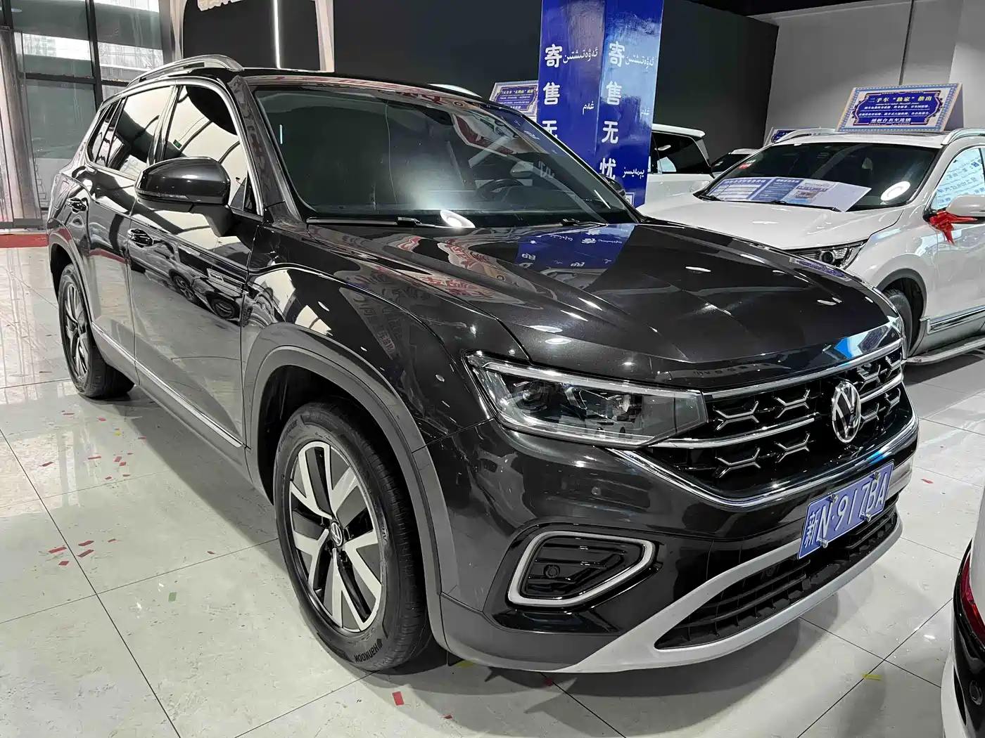Volkswagen Tayron 2023 300TSI 2WD Luxury Plus Advanced Edition фото 2