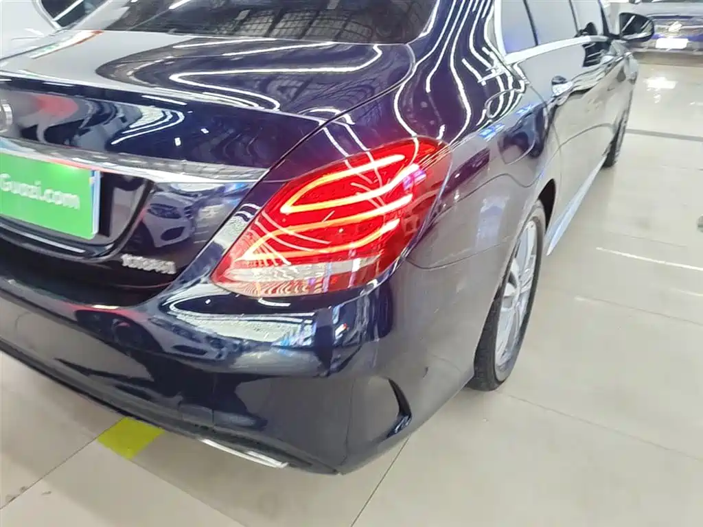 Mercedes-Benz C-Class 2017 C 200 L Sport фото 23
