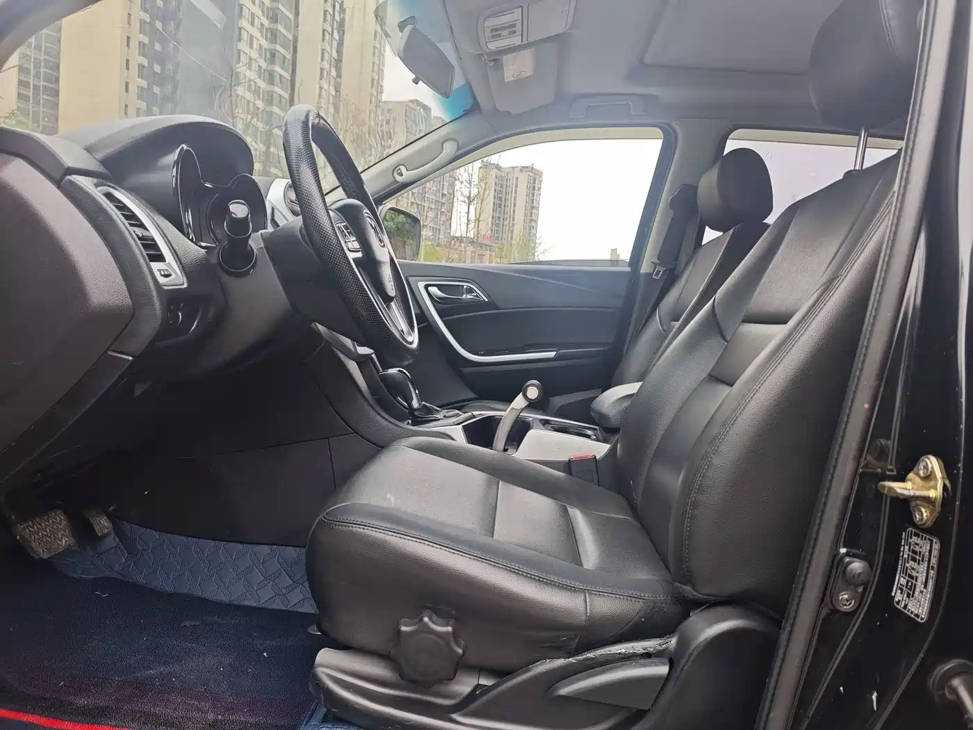 Jiangling Yusheng S350 2015 2013 2.4T Automatic 2WD Diesel Premium Luxury 5-seater