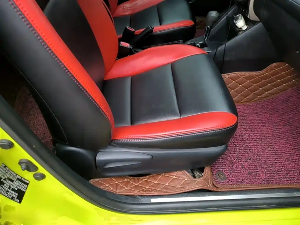 Toyota YARiS L Zhi Xuan 2016 Facelift 1.5E CVT Charming Edition фото 25
