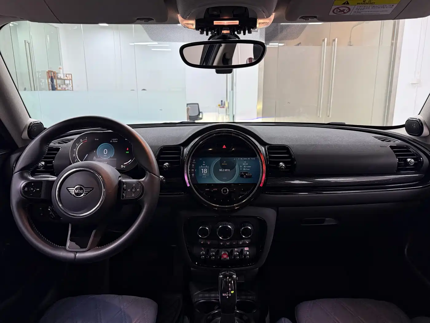 MINI CLUBMAN