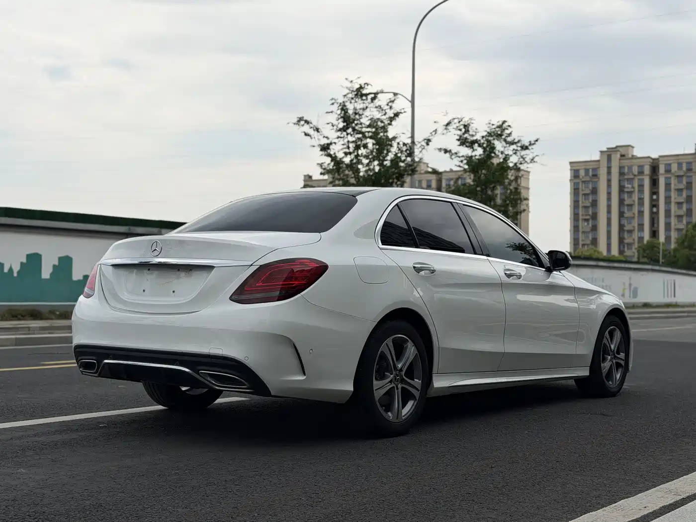 MERCEDES-BENZ CLASS C