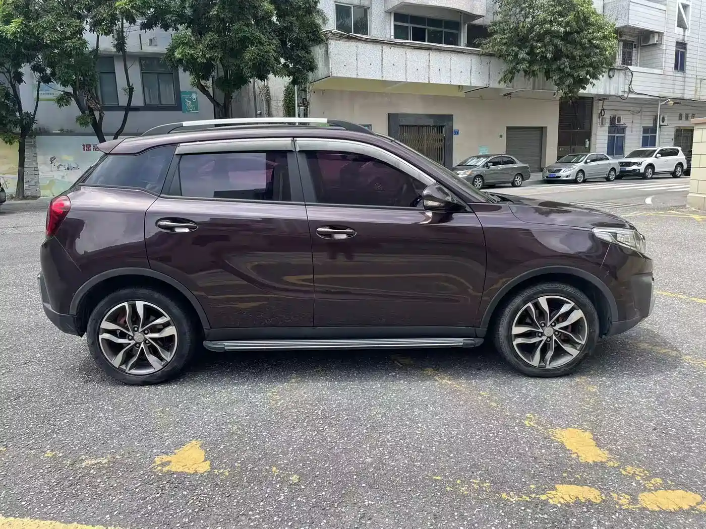 BAIC Changhe Q35 2017 2016 1.5L Automatic Prestige Edition