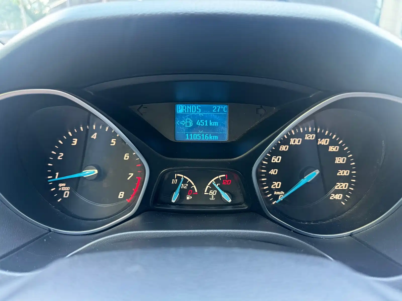 Фото 21 - Ford Focus