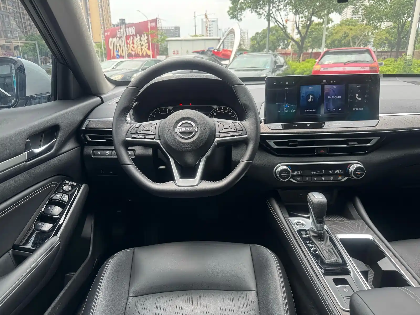 صورة 17 - Nissan Teana