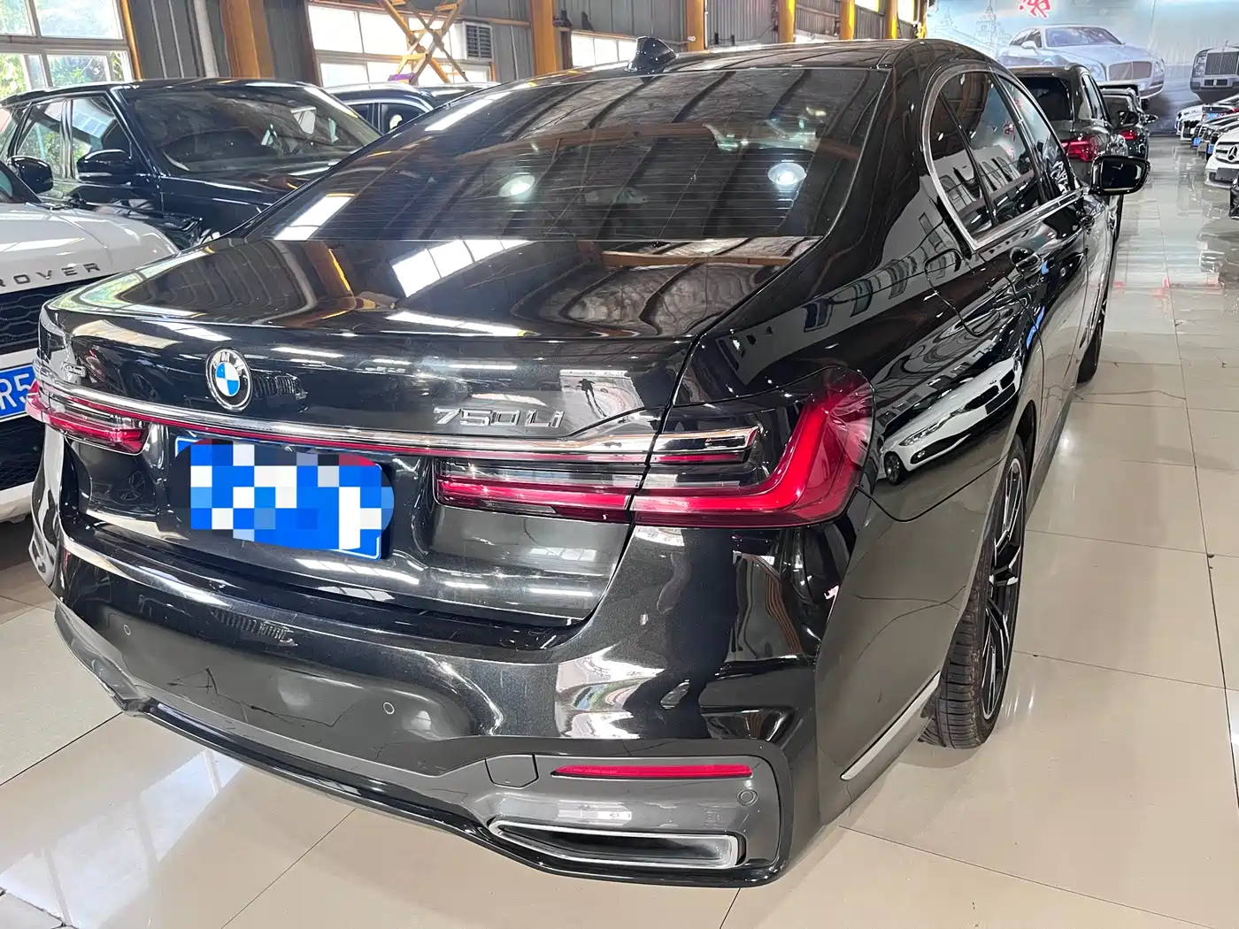 BMW 7 Series 2019 730Li M Sport Package фото 13