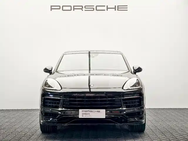 Porsche Cayenne — фото 2