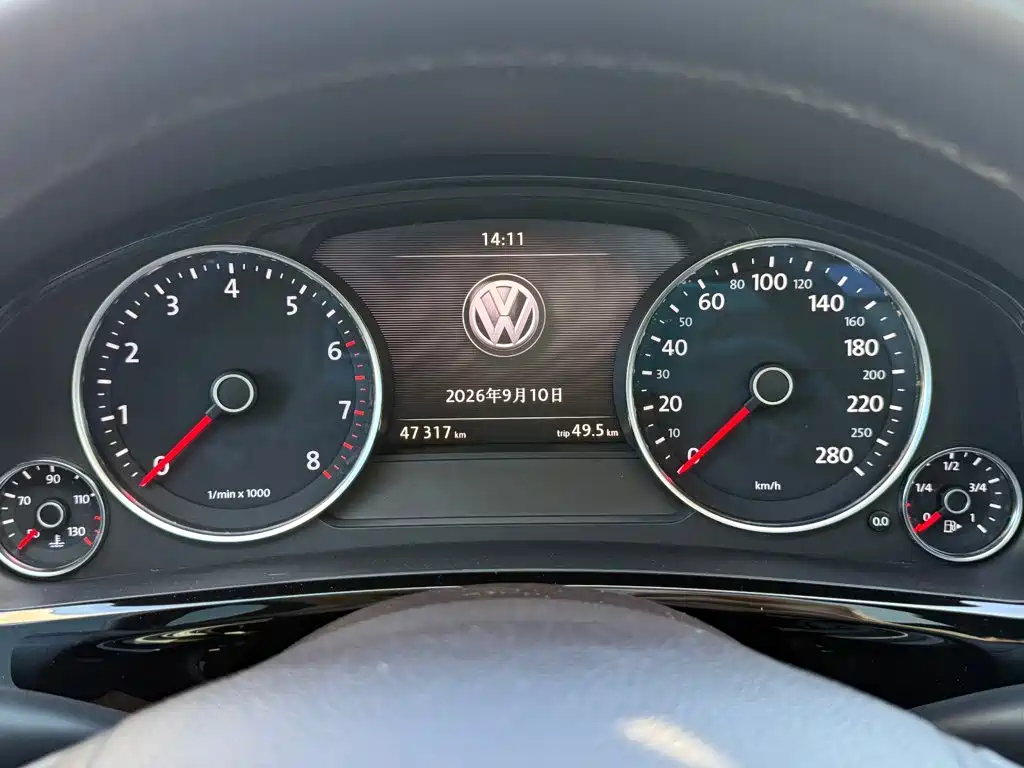 Фото 41 - Volkswagen Touareg