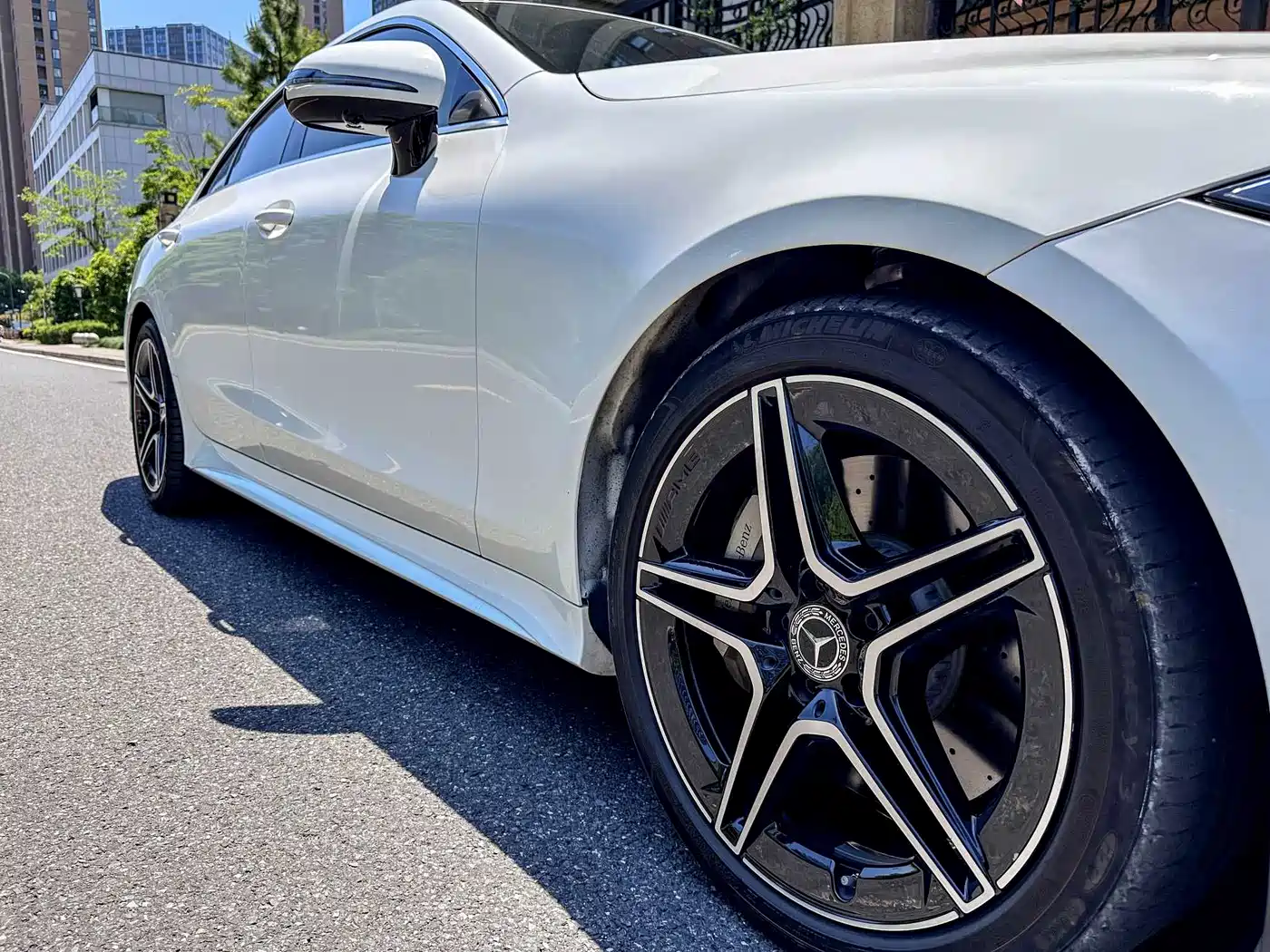 Mercedes-Benz CLS 2023 Model CLS 300 Sport Version фото 6