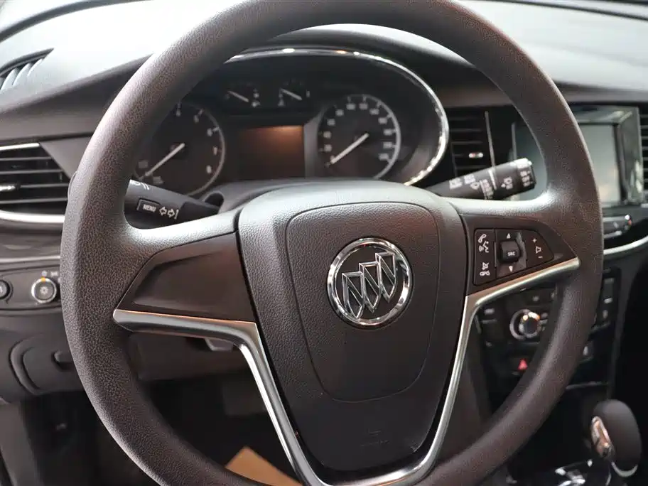 Buick Encore 2018 18T Automatic 2WD Urban Leading фото 14