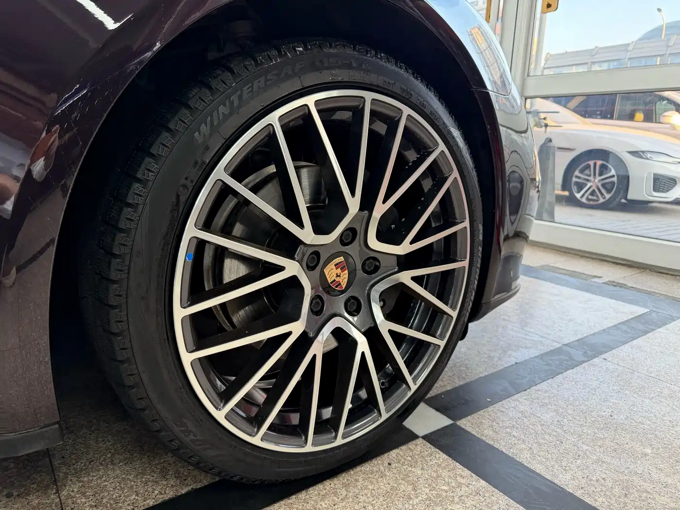 Porsche Panamera 2022 Panamera 4 Executive Long Wheelbase 2.9T фото 53