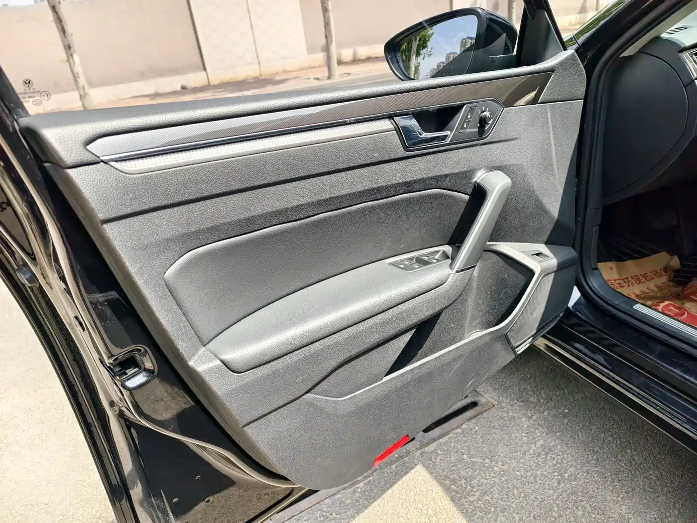 Volkswagen Passat 2016 330TSI DSG Executive Edition фото 14