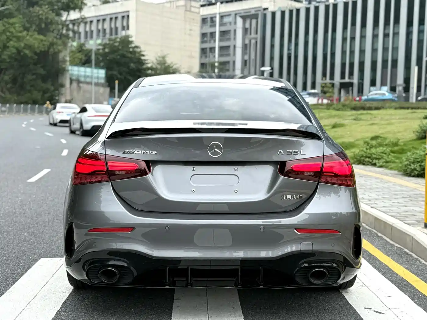 Mercedes-Benz A-Class AMG 2025 AMG A 35 L 4MATIC фото 14