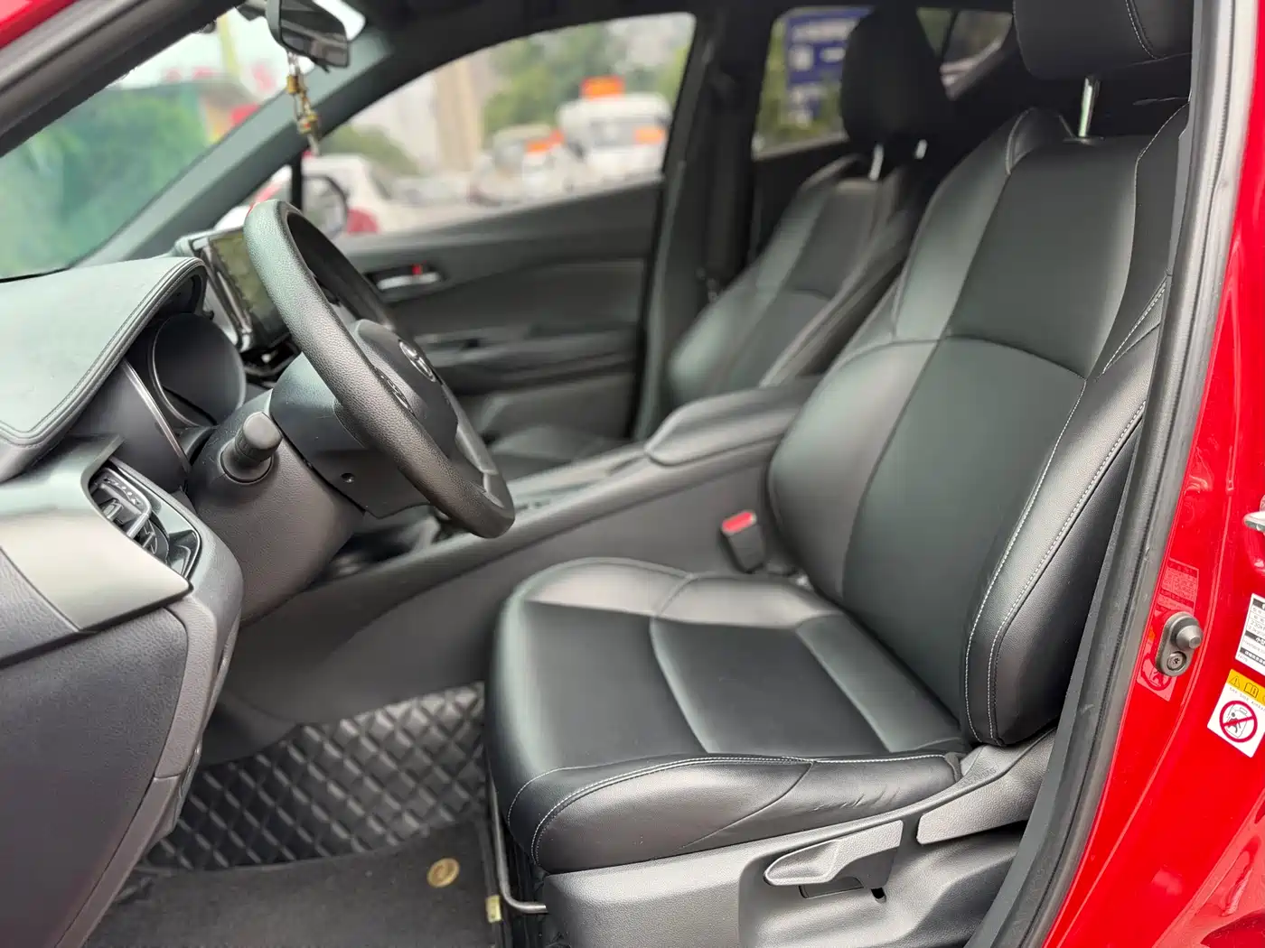 Toyota C-HR 2020 Model 2.0L Comfort фото 7