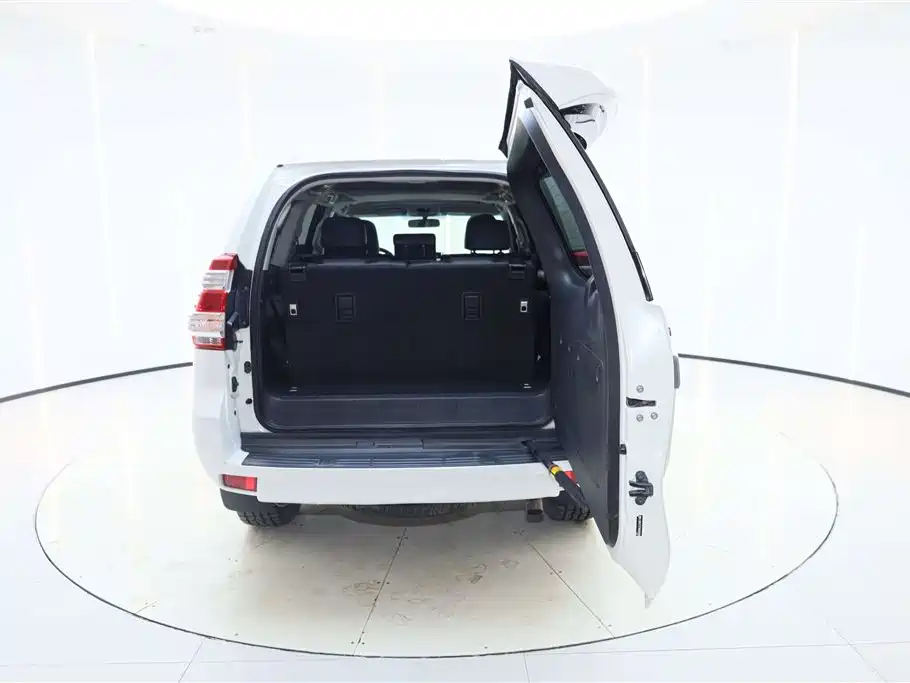 Toyota Prado 2016 2.7L Auto Luxury Edition фото 13