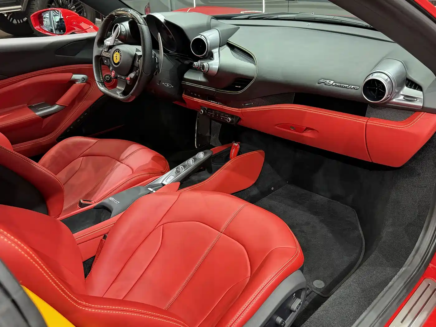 Ferrari F8 2020 2019 Tributo 3.9T V8