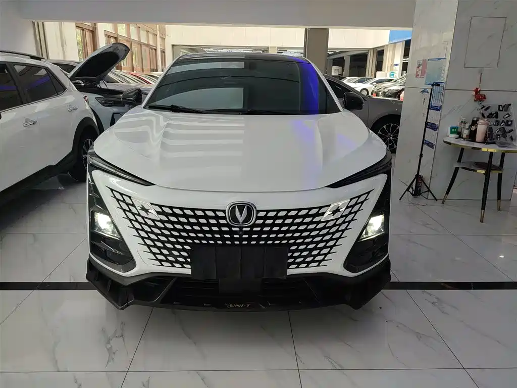 CHANGAN UNI-T
