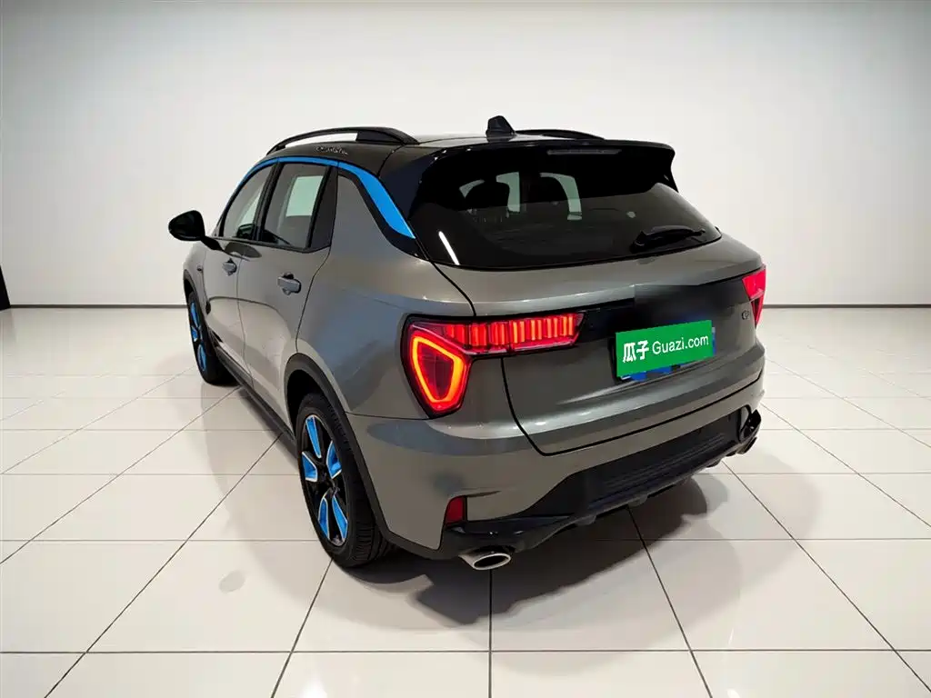 Lynk & Co 01 2021 2.0TD 2WD Shine Pro фото 5