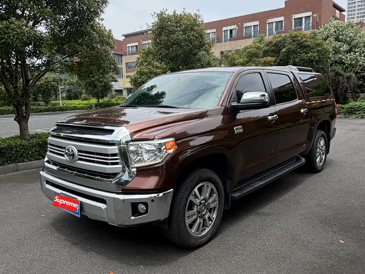 Toyota Tundra 2014 5.7L 1794 Edition фото 2