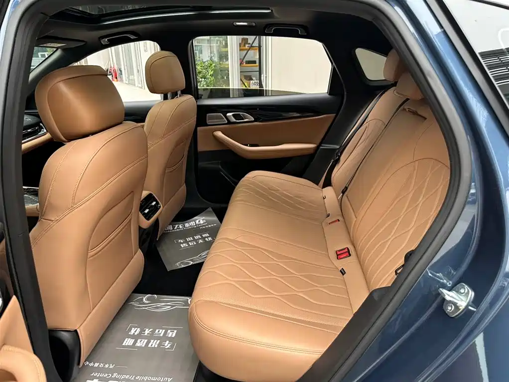 Geely Galaxy Galaxy A7 2025 EM-i фото 12