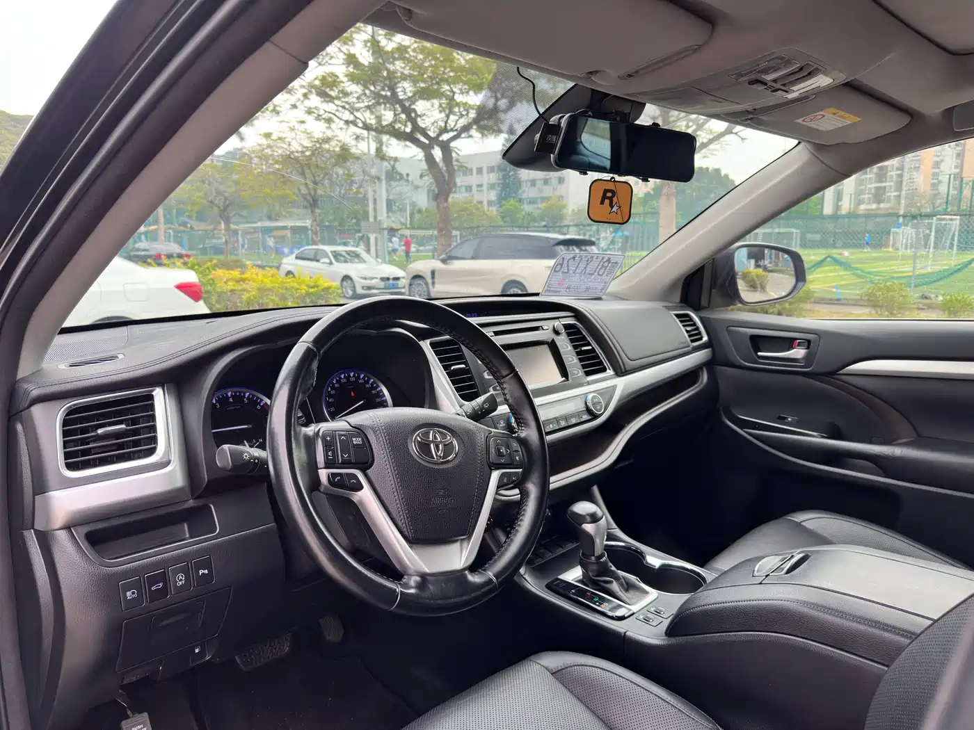 Toyota Highlander 2018 2.0T 2WD Luxury 7-Seater China VI фото 7