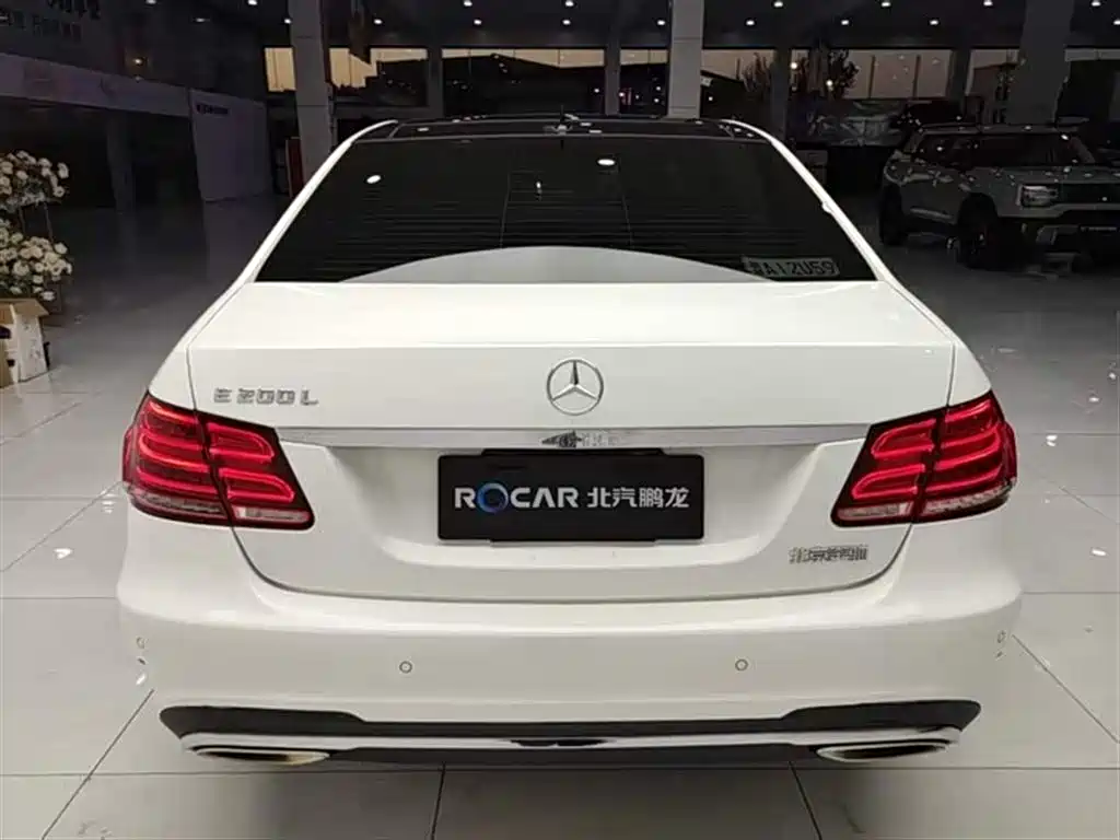 Mercedes-Benz E-Class 2015 Facelift E 200 L Sport фото 31
