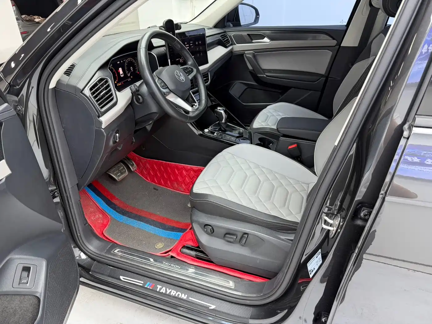 Volkswagen Tayron 2023 280TSI 2WD Luxury Plus Advanced Edition фото 9