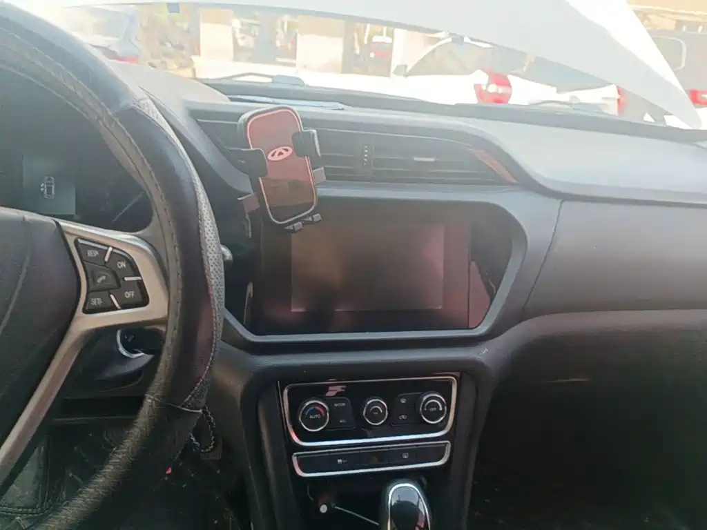 Chery Tiggo 3 2018 2016 1.6L CVT Smart Edition