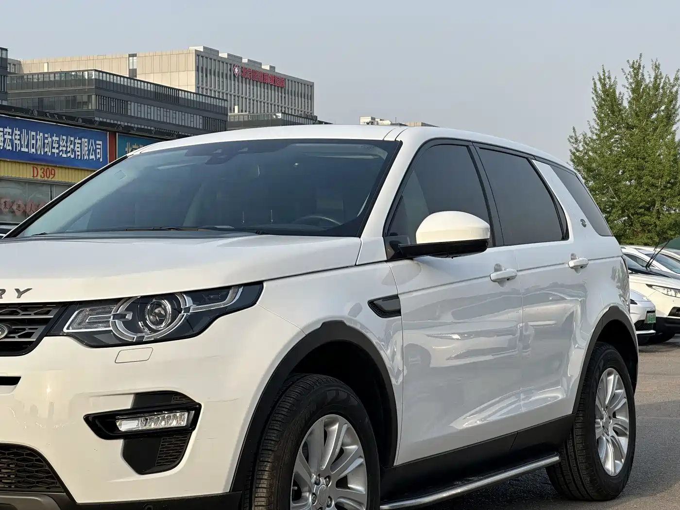 Land Rover Discovery Sport 2017 2.0T SE фото 7