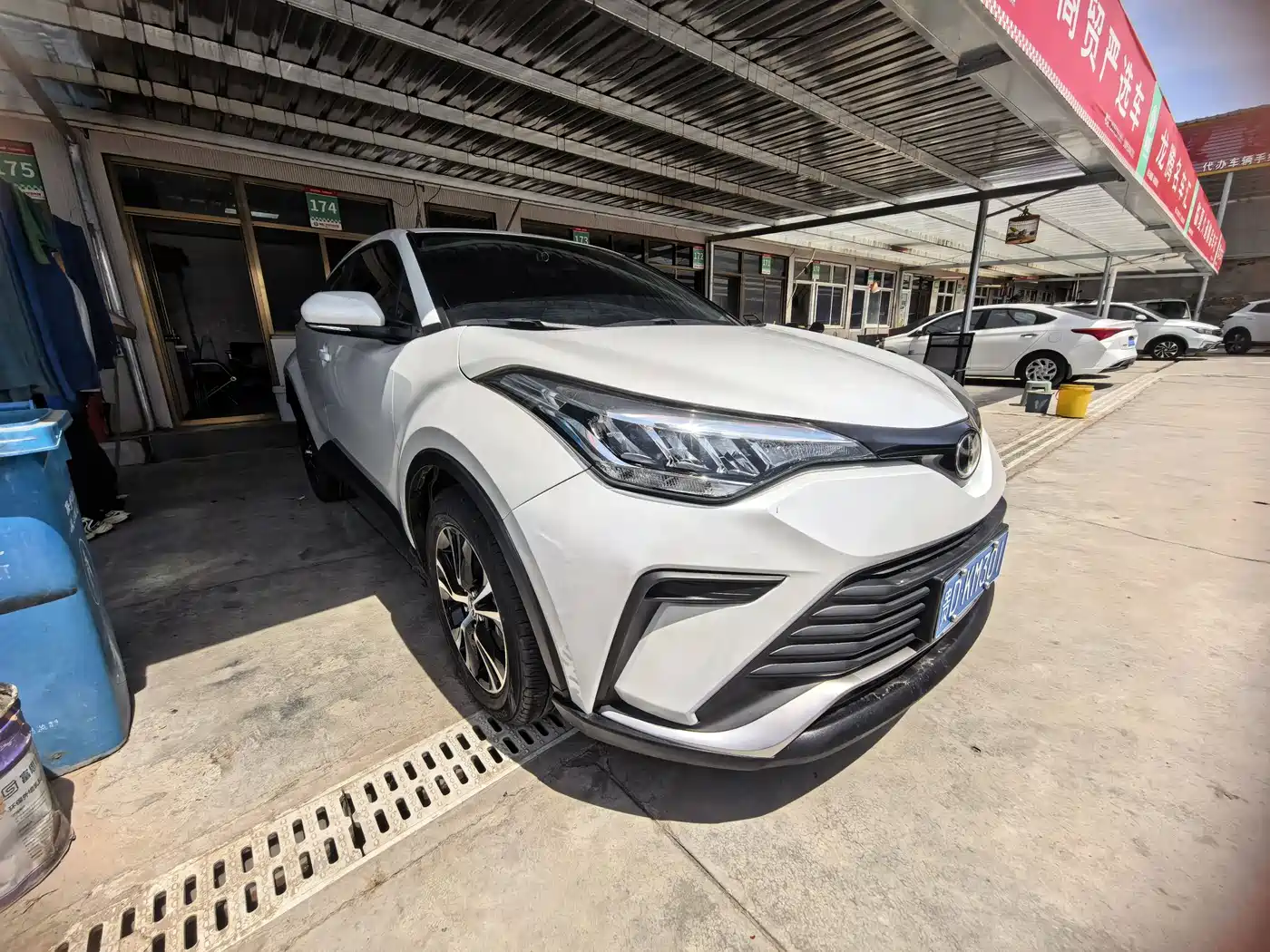 Toyota IZOA 2022 2.0L Yixiang CARE Edition фото 2