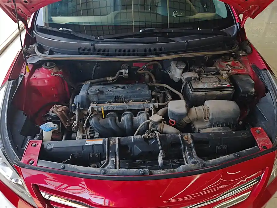 Hyundai Reina 2014 Model 1.6L Automatic TOP фото 10