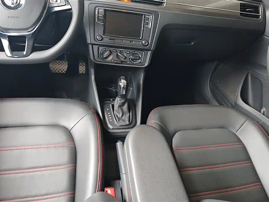 Volkswagen Santana 2018 1.5L Automatic Trend Edition фото 16