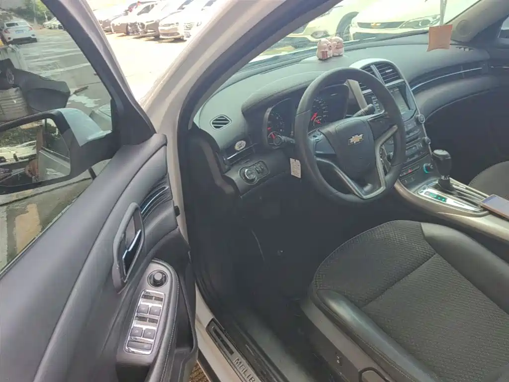 Chevrolet Malibu 2014 1.6T Automatic Comfort фото 16