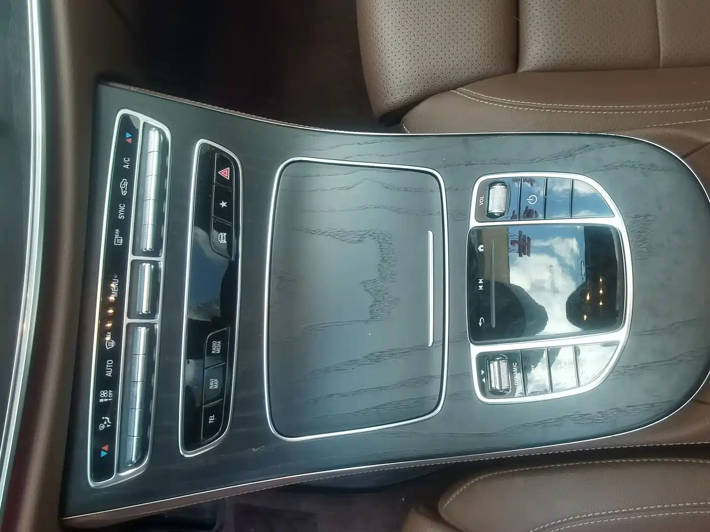 Mercedes-Benz E-Class 2021 E 260 L Sport фото 12