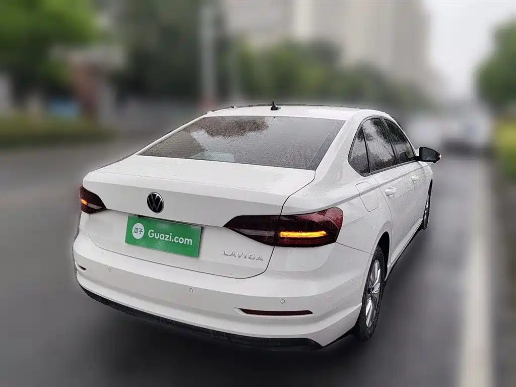 Volkswagen Lavida 2022 1.5L Auto Trend Edition фото 5