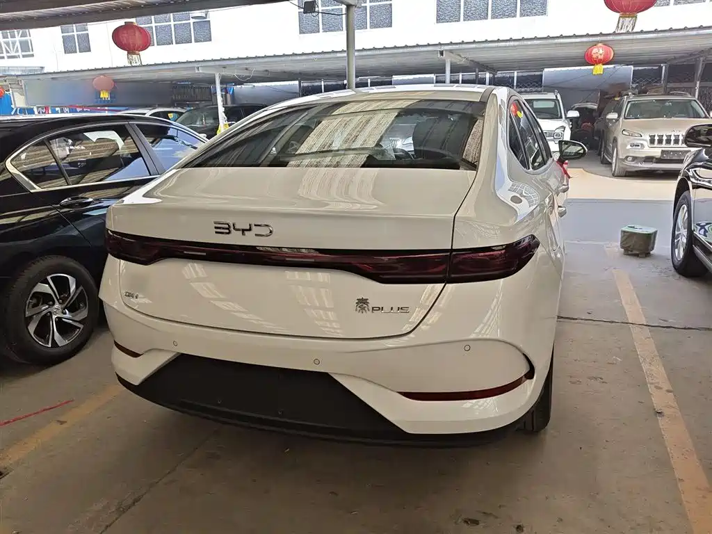 BYD Qin PLUS 2026 DM-i Smart Edition 128KM Progressive фото 6