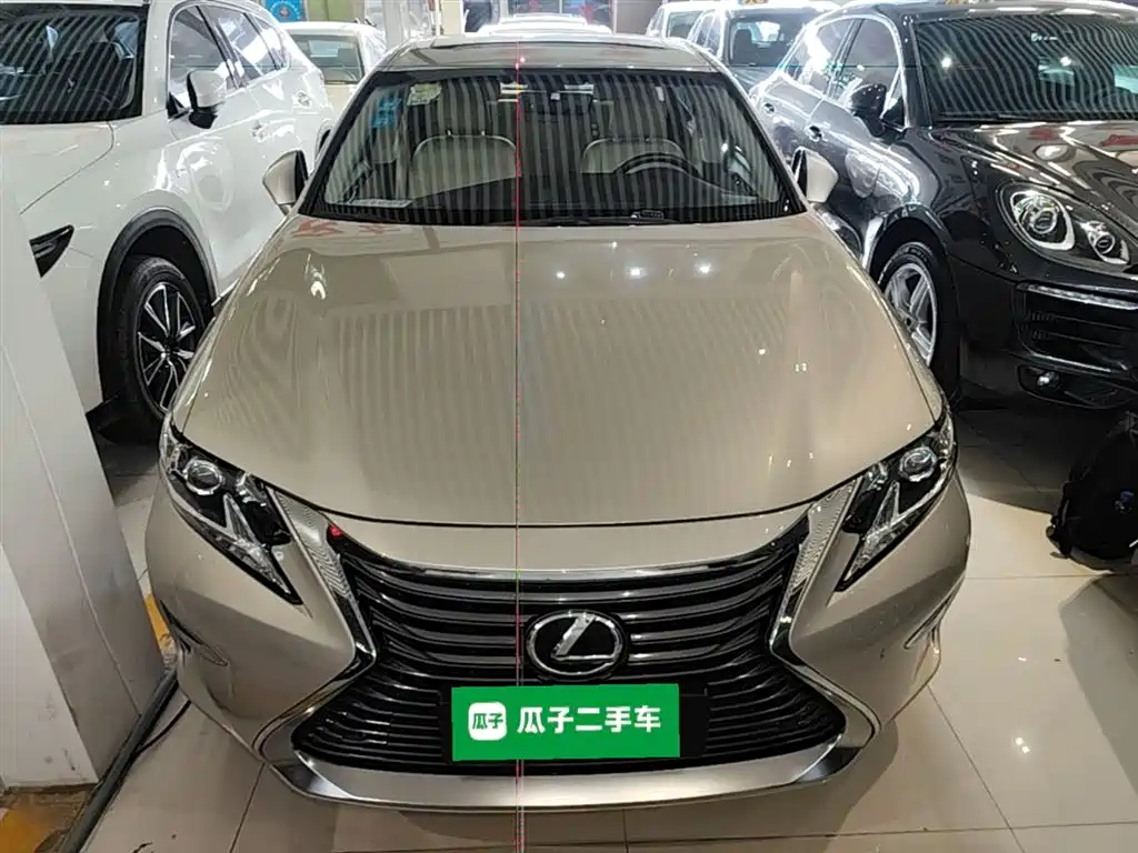 Lexus ES 2015 200 Elite Edition фото 3