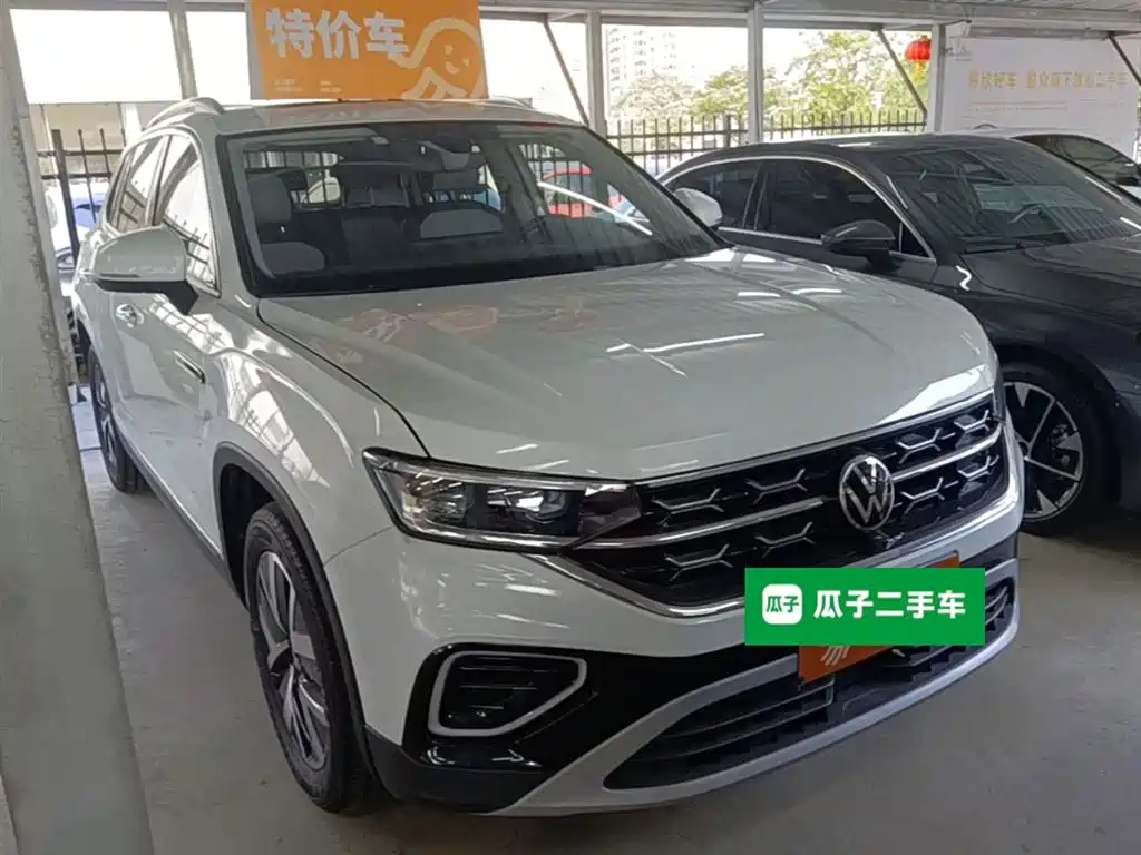 Volkswagen Tayron 2023 300TSI 2WD Luxury Plus Advanced Edition фото 7