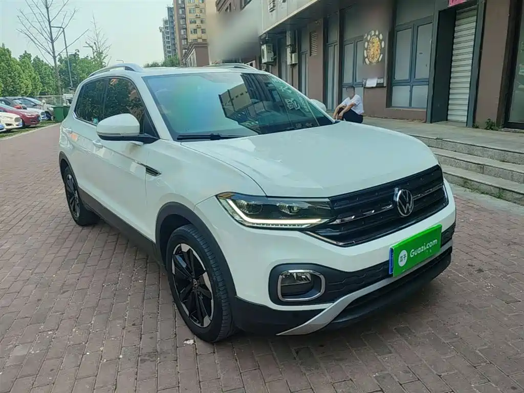 Volkswagen Tanying 2021 1.5L Automatic Smart Connect Edition фото 4