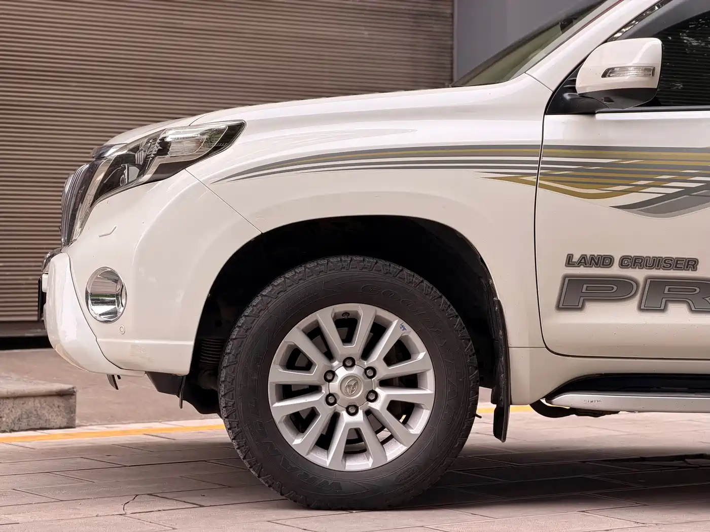 Toyota Prado 2014 4.0L Automatic VX NAVI фото 3