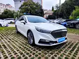 Фото 3 - Hongqi H5