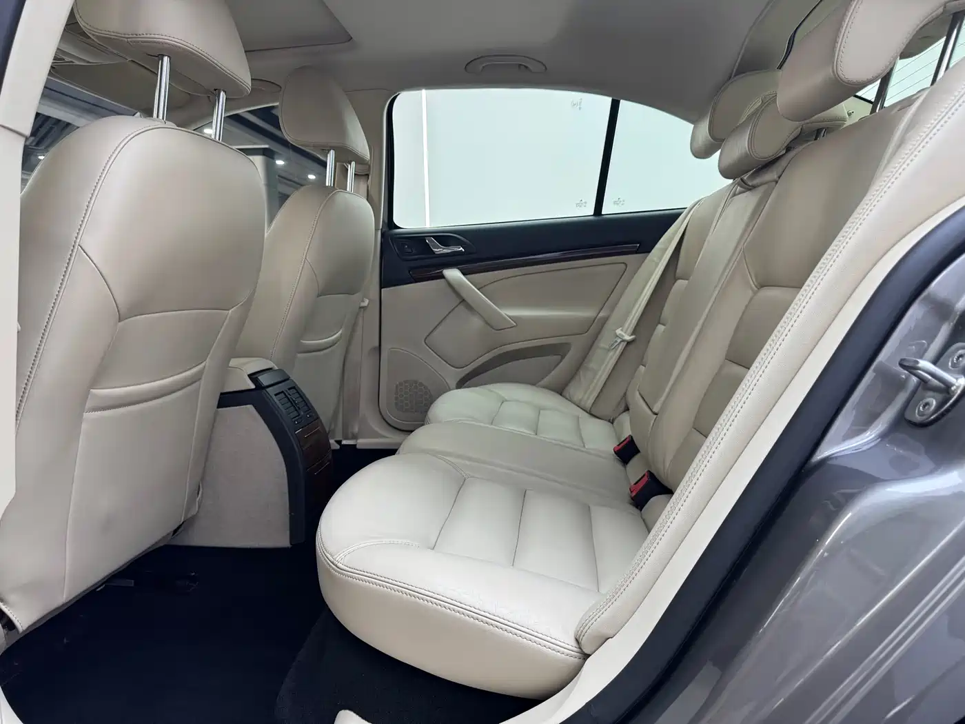 Škoda Octavia 2013 1.4TSI DSG Prestige Edition фото 8