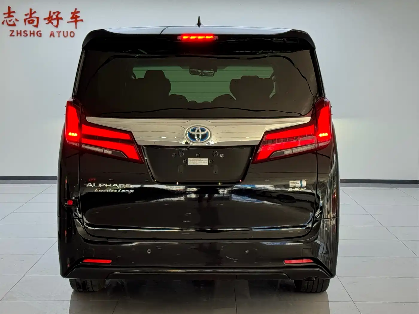 Toyota Alphard 2020 Hybrid 2.5L Premium Edition фото 13