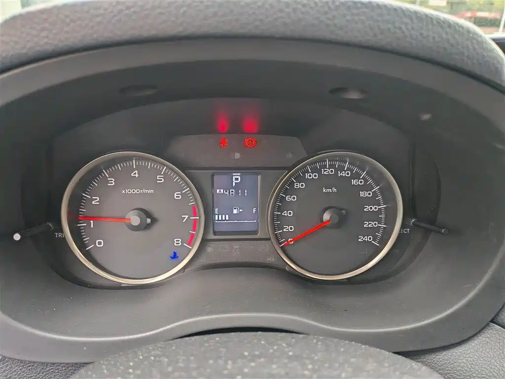 Subaru XV 2014 2.0i Comfort фото 4