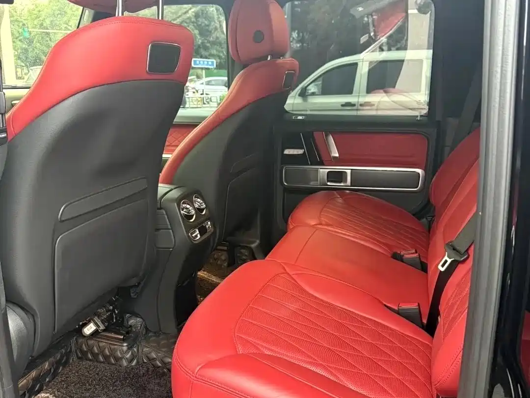 Mercedes-Benz G-Class 2023 G 500 фото 9