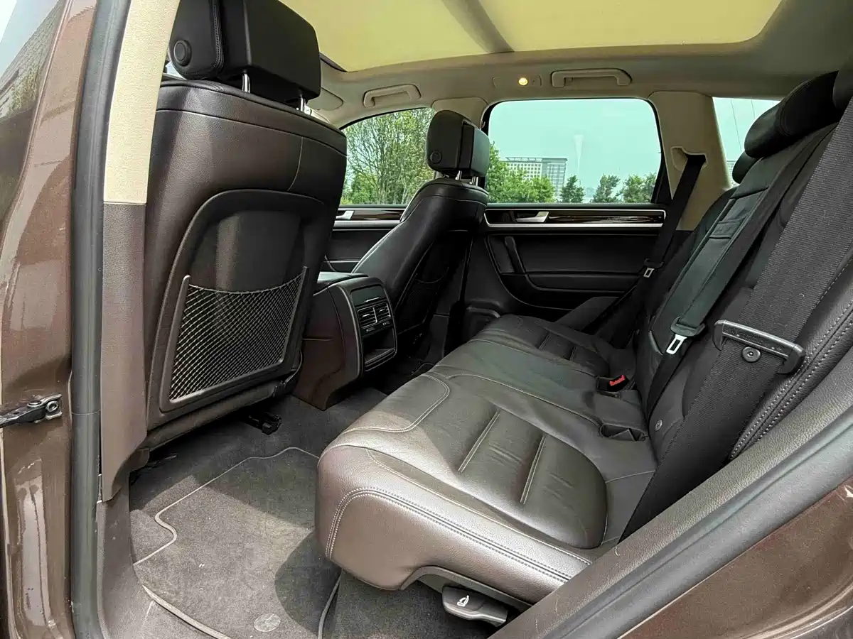 Volkswagen Touareg 2014 3.0TSI New Edge Edition фото 5